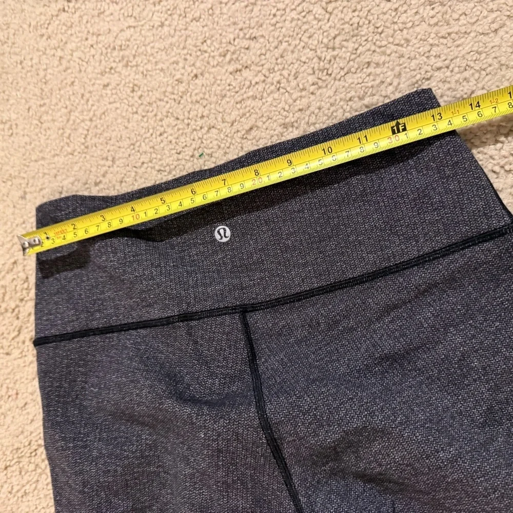 lululemon athletica Charcoal Leggings - Picture 3 of 8
